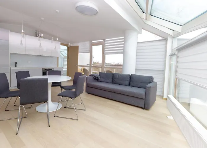 Ami Penthouse דירה *